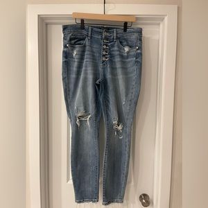 Judy Blue - Boyfriend Fit - button fly - like new - SZ | 16